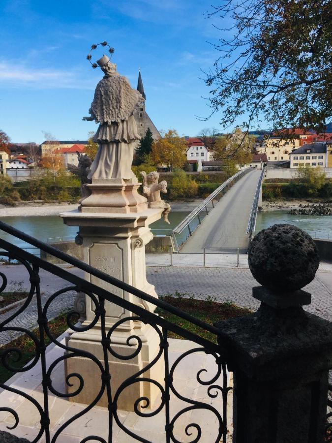 Ferienwohnung An Der Romantischen Salzachschleife Naehe Salzburg Лауфен Екстер'єр фото