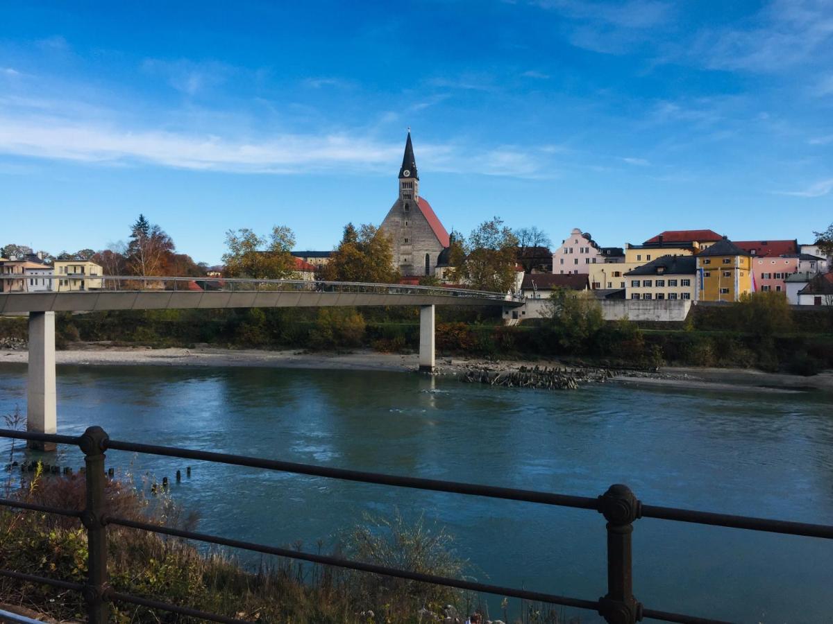 Ferienwohnung An Der Romantischen Salzachschleife Naehe Salzburg Лауфен Екстер'єр фото