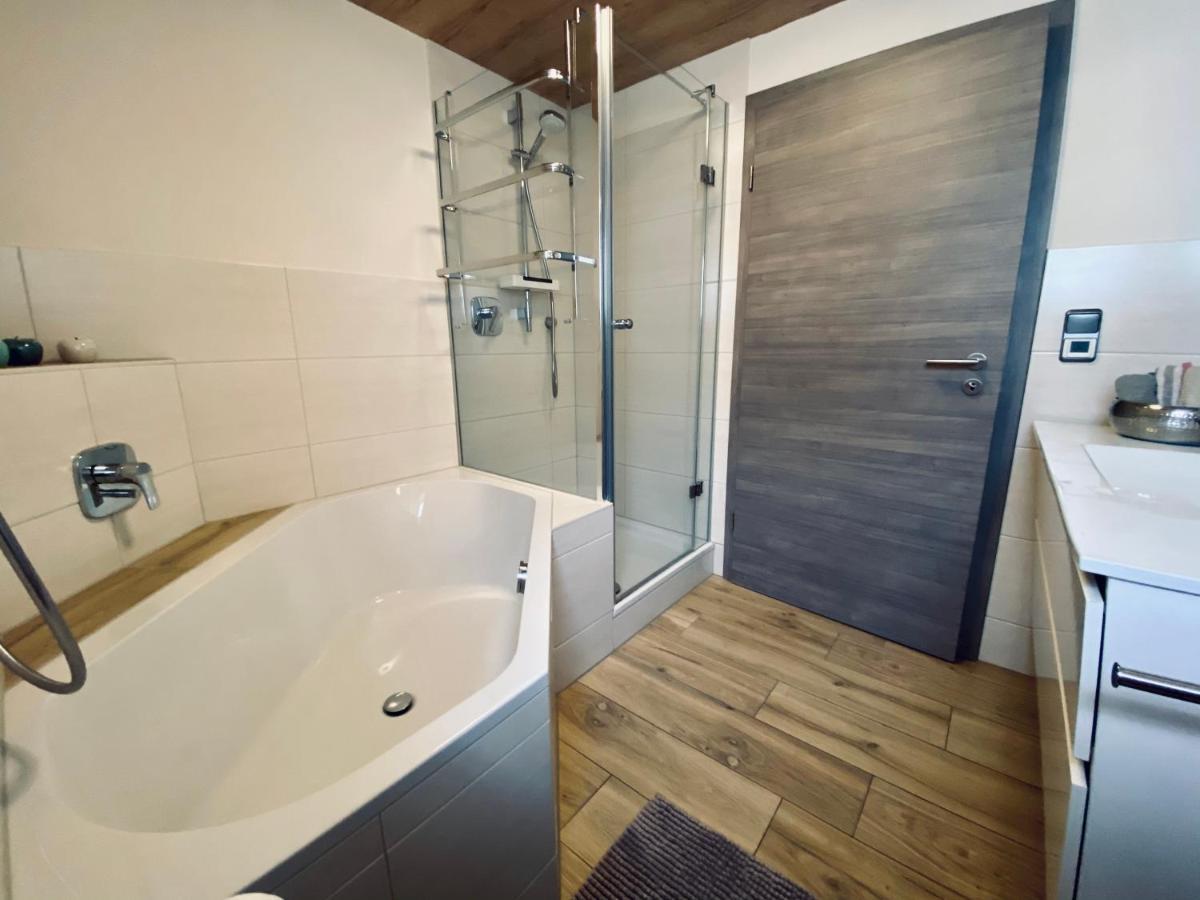 Ferienwohnung An Der Romantischen Salzachschleife Naehe Salzburg Лауфен Екстер'єр фото