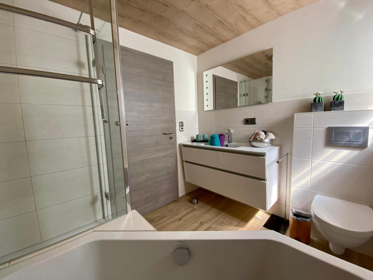 Ferienwohnung An Der Romantischen Salzachschleife Naehe Salzburg Лауфен Екстер'єр фото